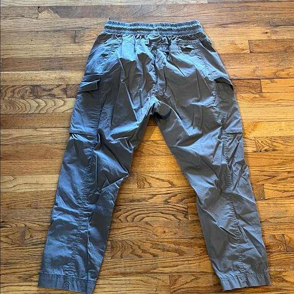 Nike Men's Charcoal Cargo Pants - Picture 5 of 5